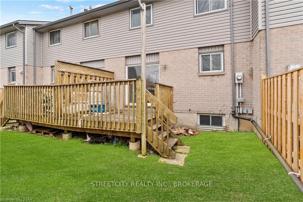 490 THIRD Street Unit 48 photo 32
