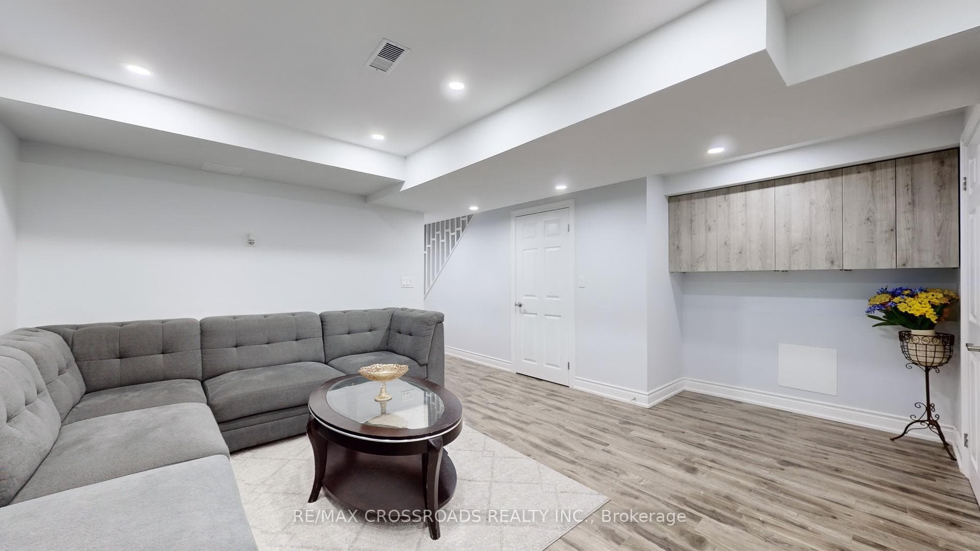 45 Tozer Crescent photo 27