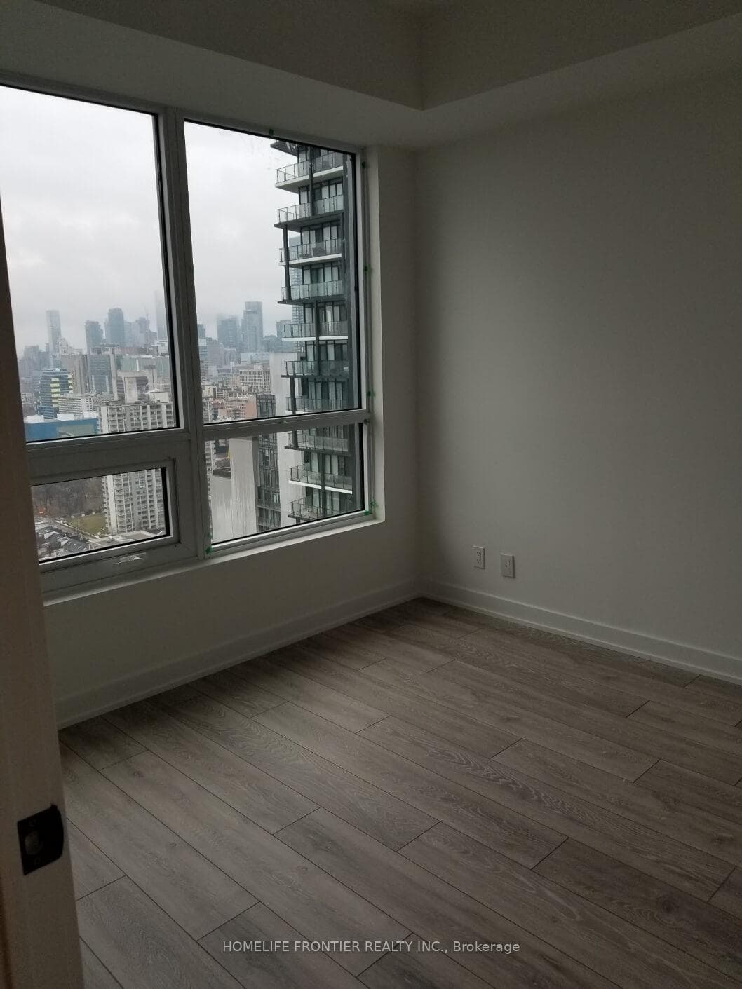 108 Peter Street Unit 3301 photo 6