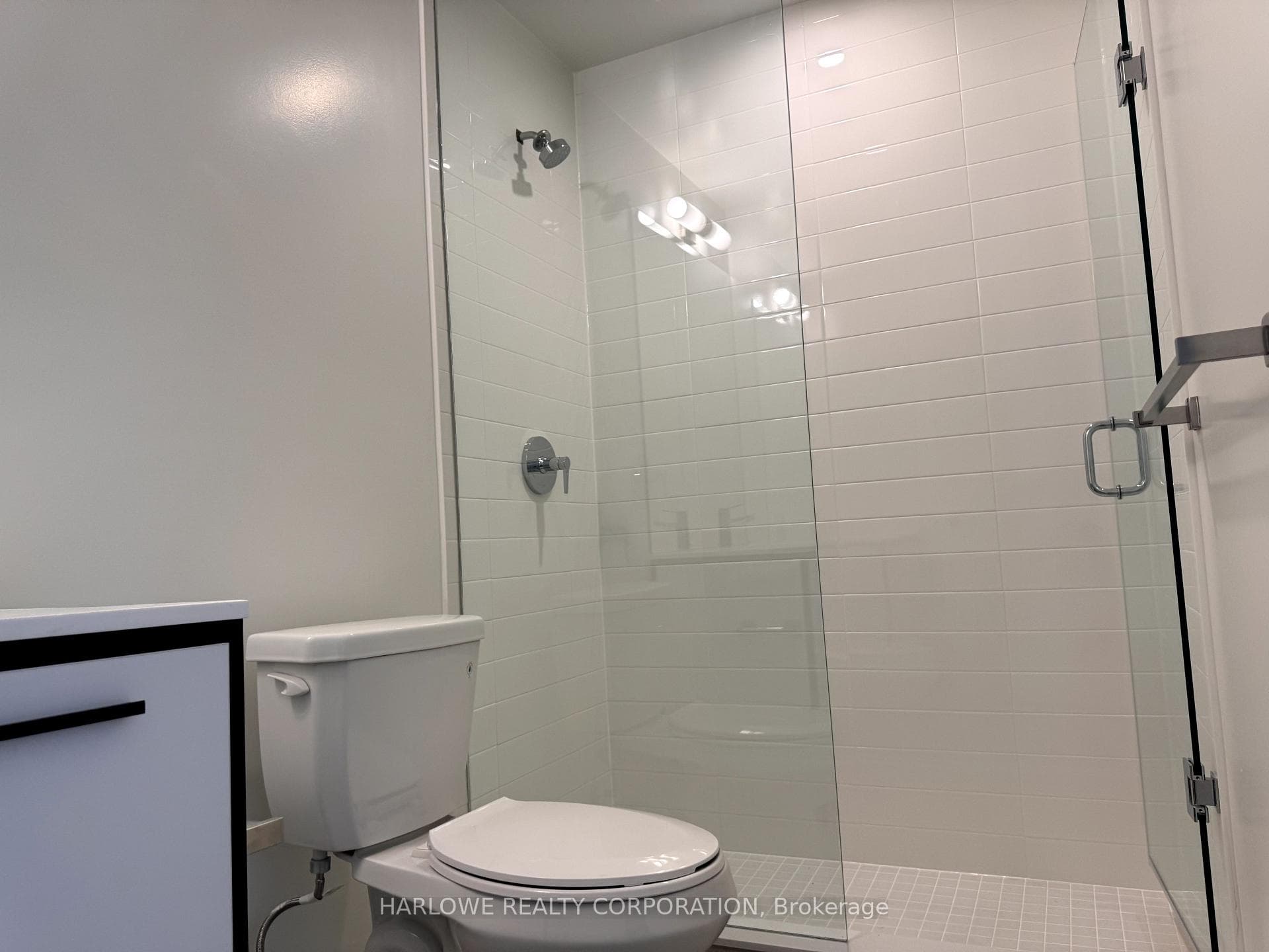 185 Deerfield Road Unit 1403 photo 21