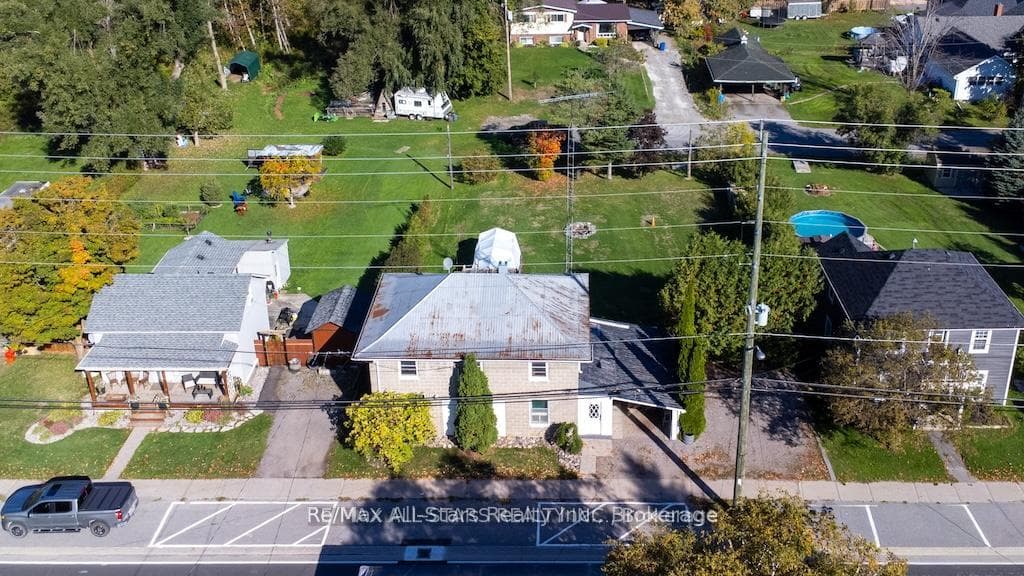 1463 Highway 7A N/A photo 2