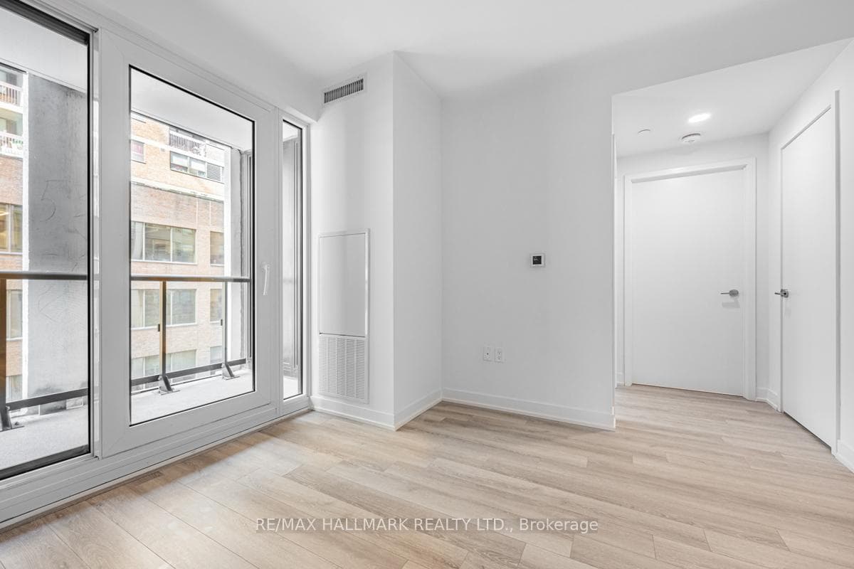 121 St Patrick Street Unit 411 photo 13