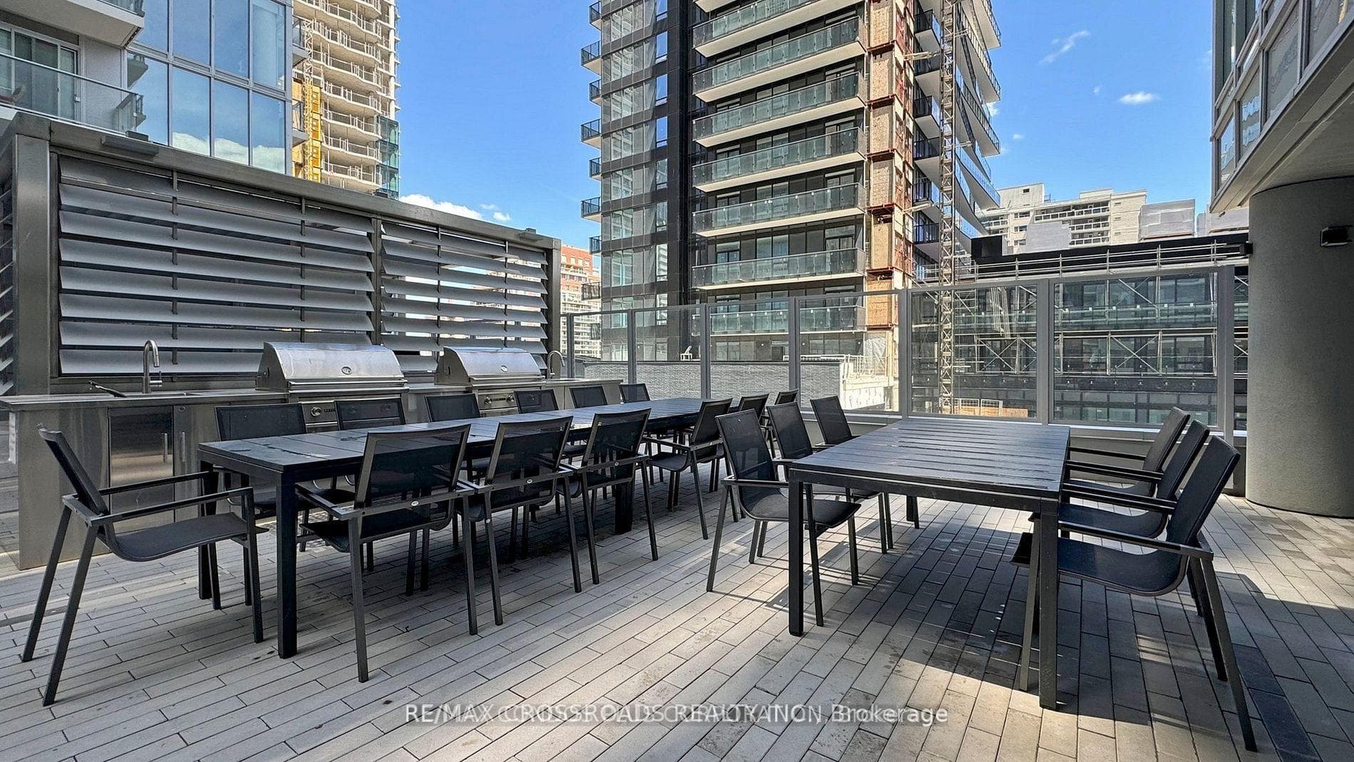 195 Redpath Avenue Unit 2301 photo 37