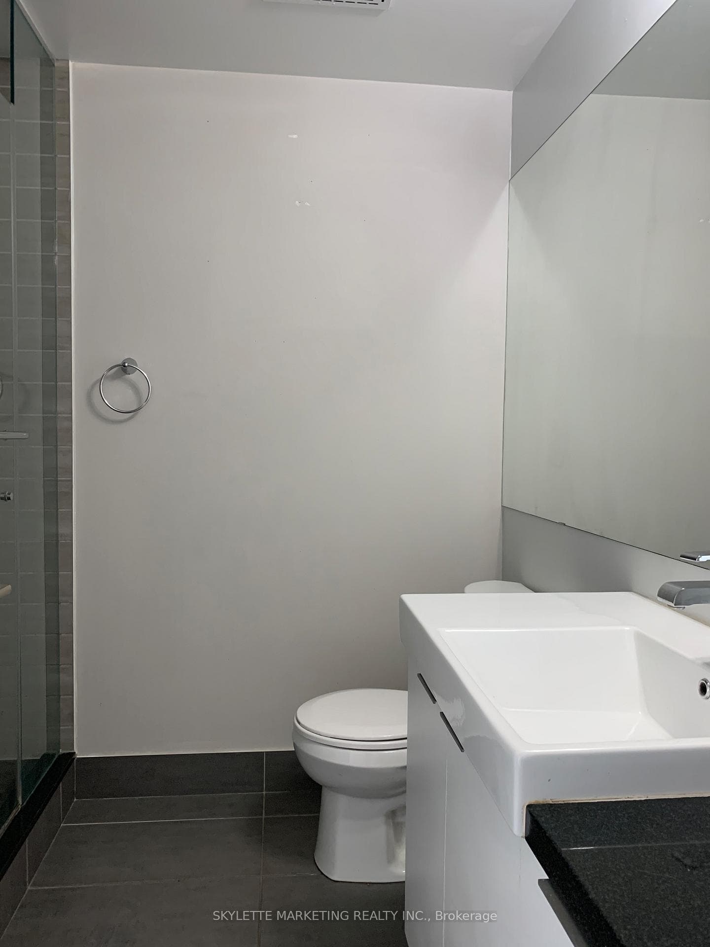 478 King Street Unit 1017 photo 11