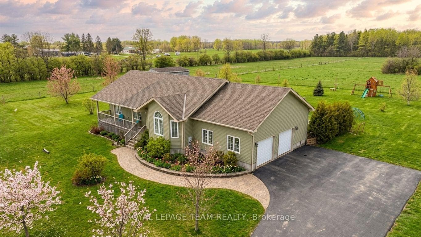 Welcome to 1289 Rideau River Road