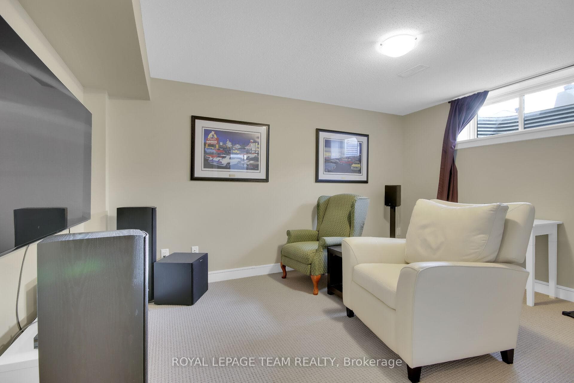 6 Stanzel Drive photo 26