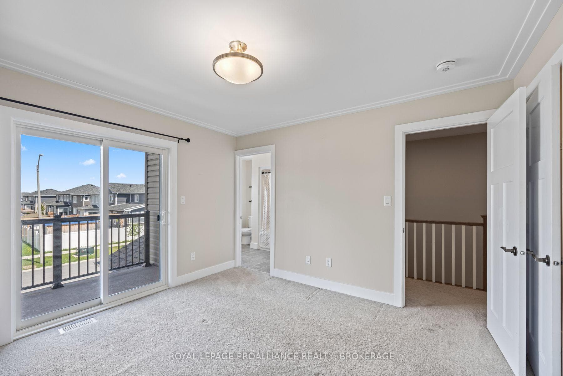 184 Dr Richard James Crescent photo 26