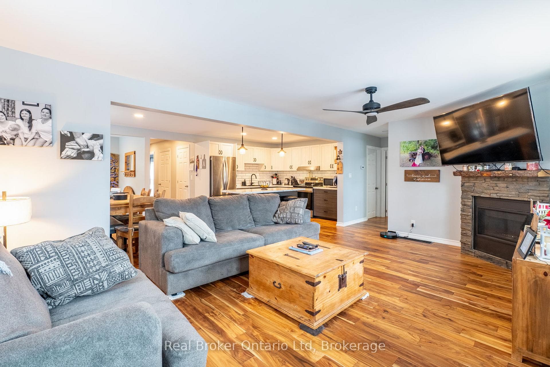 447 Sundial Drive photo 11