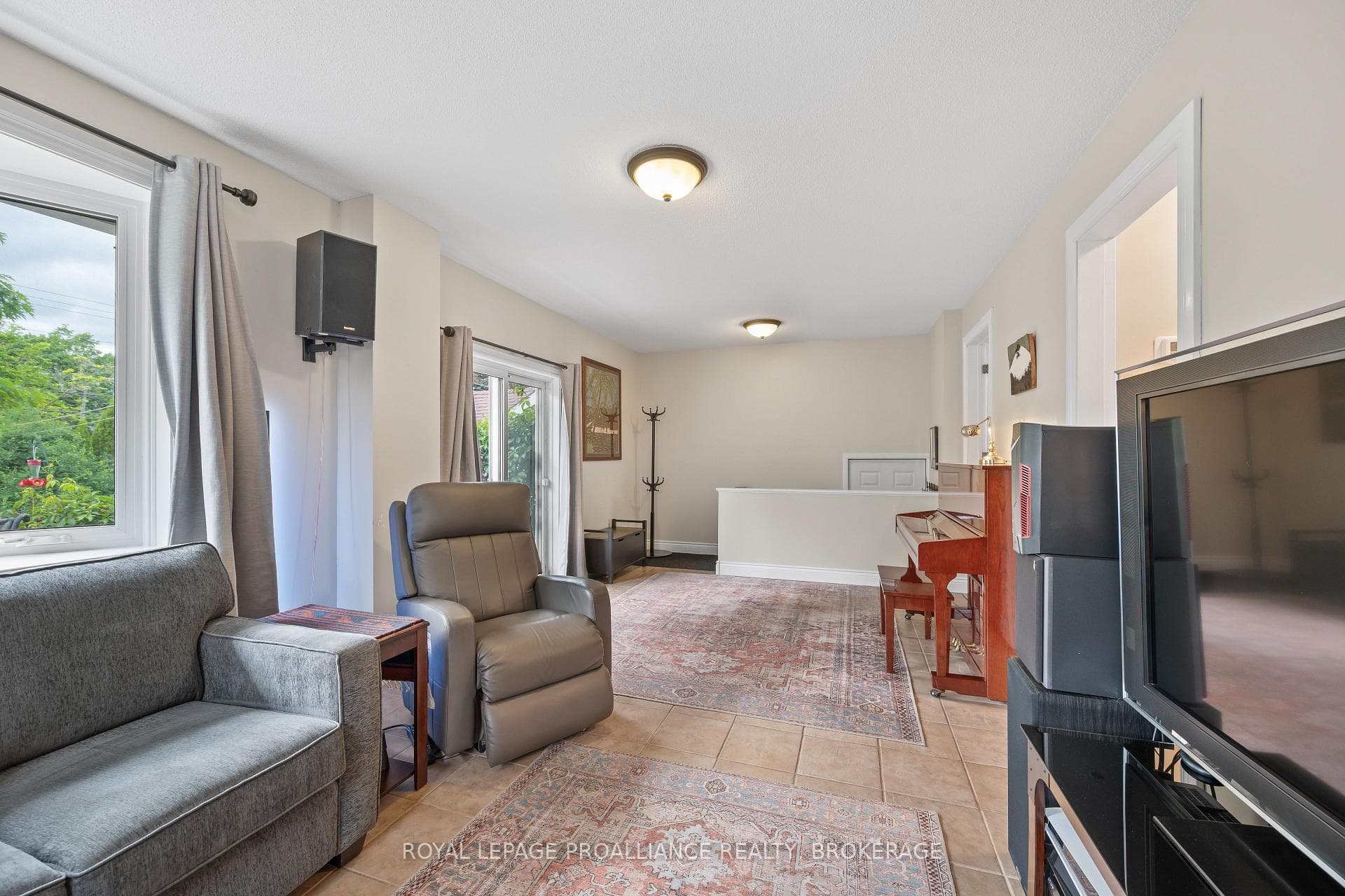 12 Westmoreland Road photo 15