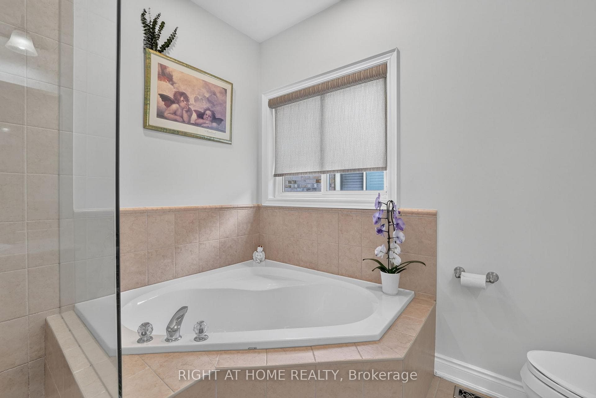 66 Sanremo Court photo 16