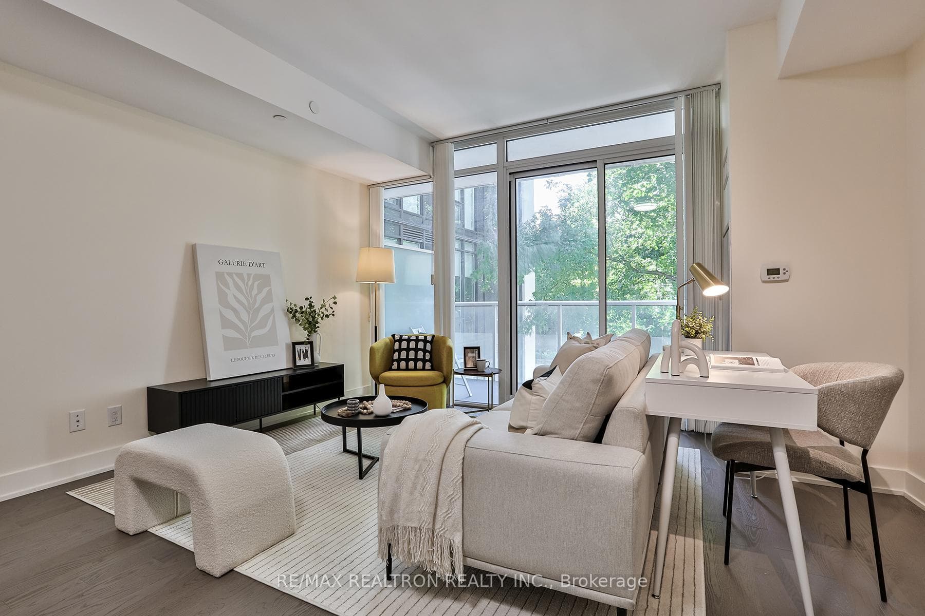 3018 Yonge Street Unit #204 photo 13