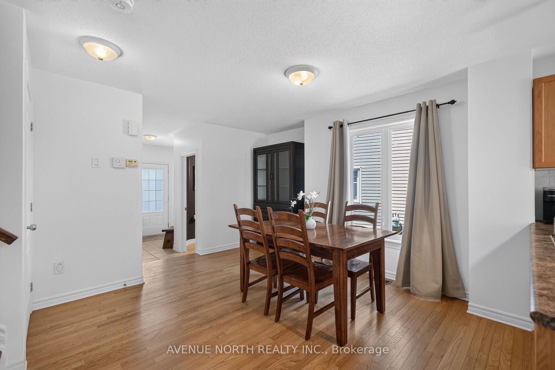 4223 Kelly Farm Drive photo 6