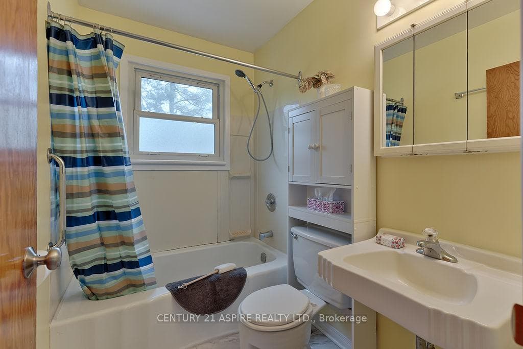 504 Wilbert Street photo 12