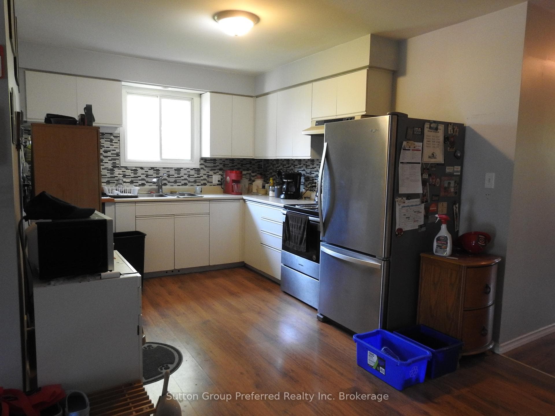 main floor kitchen