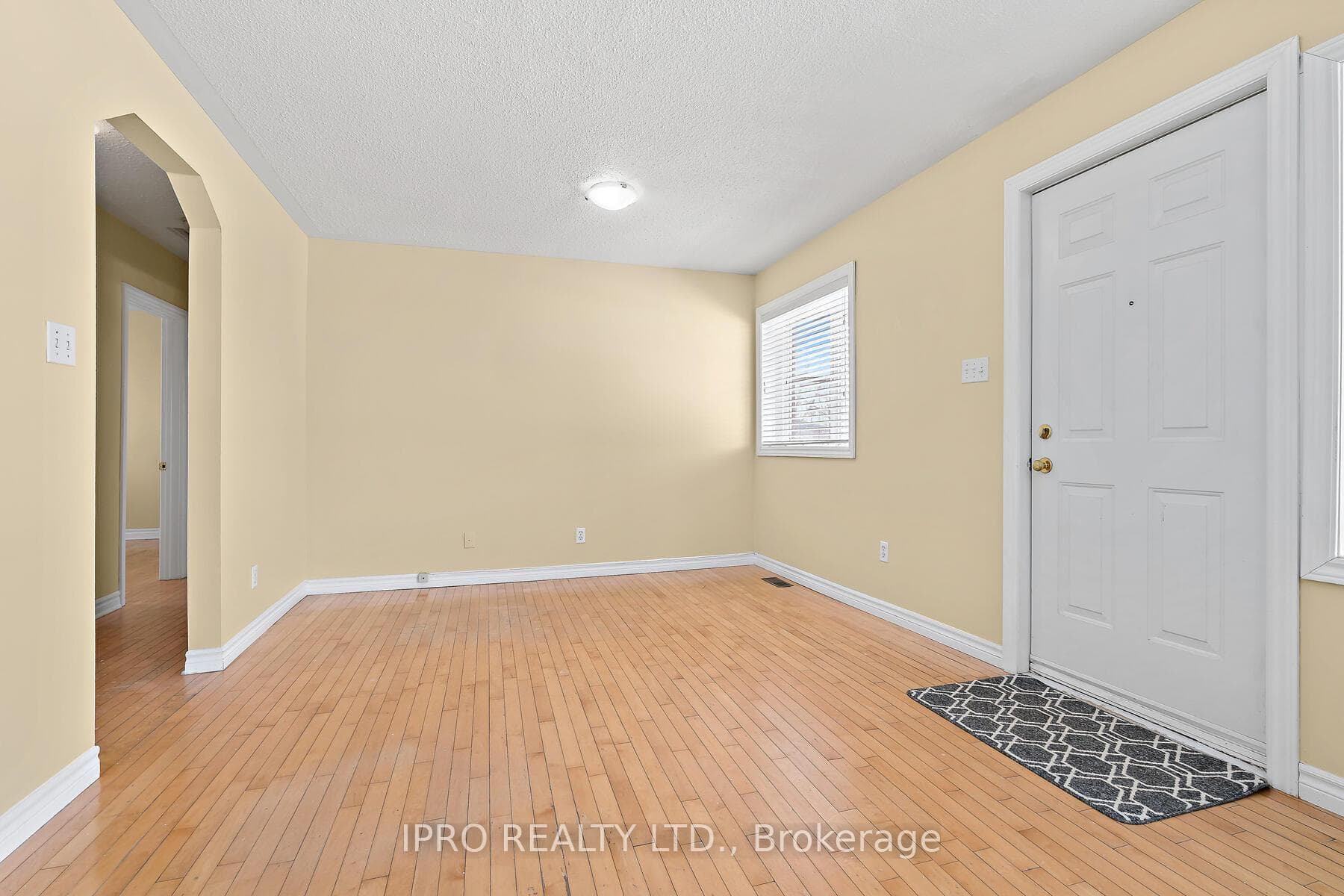 7 Rexway Drive Unit 7 photo 9