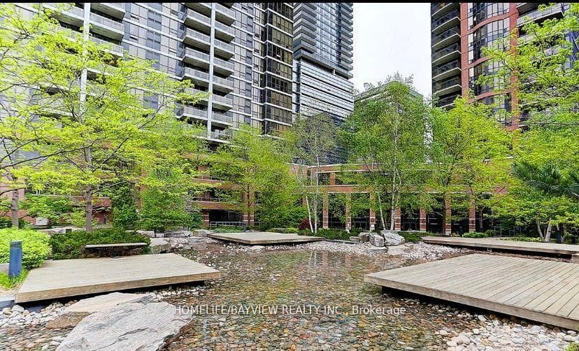 33 Sheppard Avenue Unit 406 photo 7