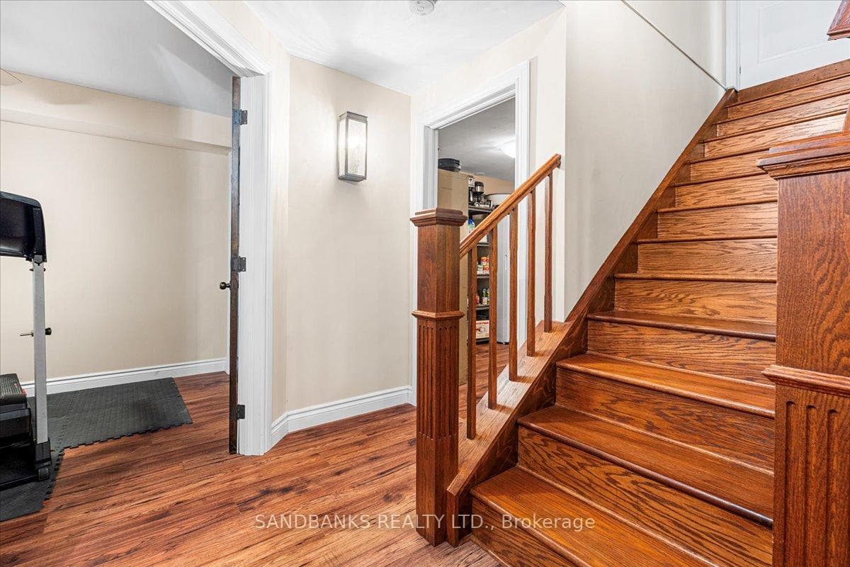 108 MURRAY Street photo 36