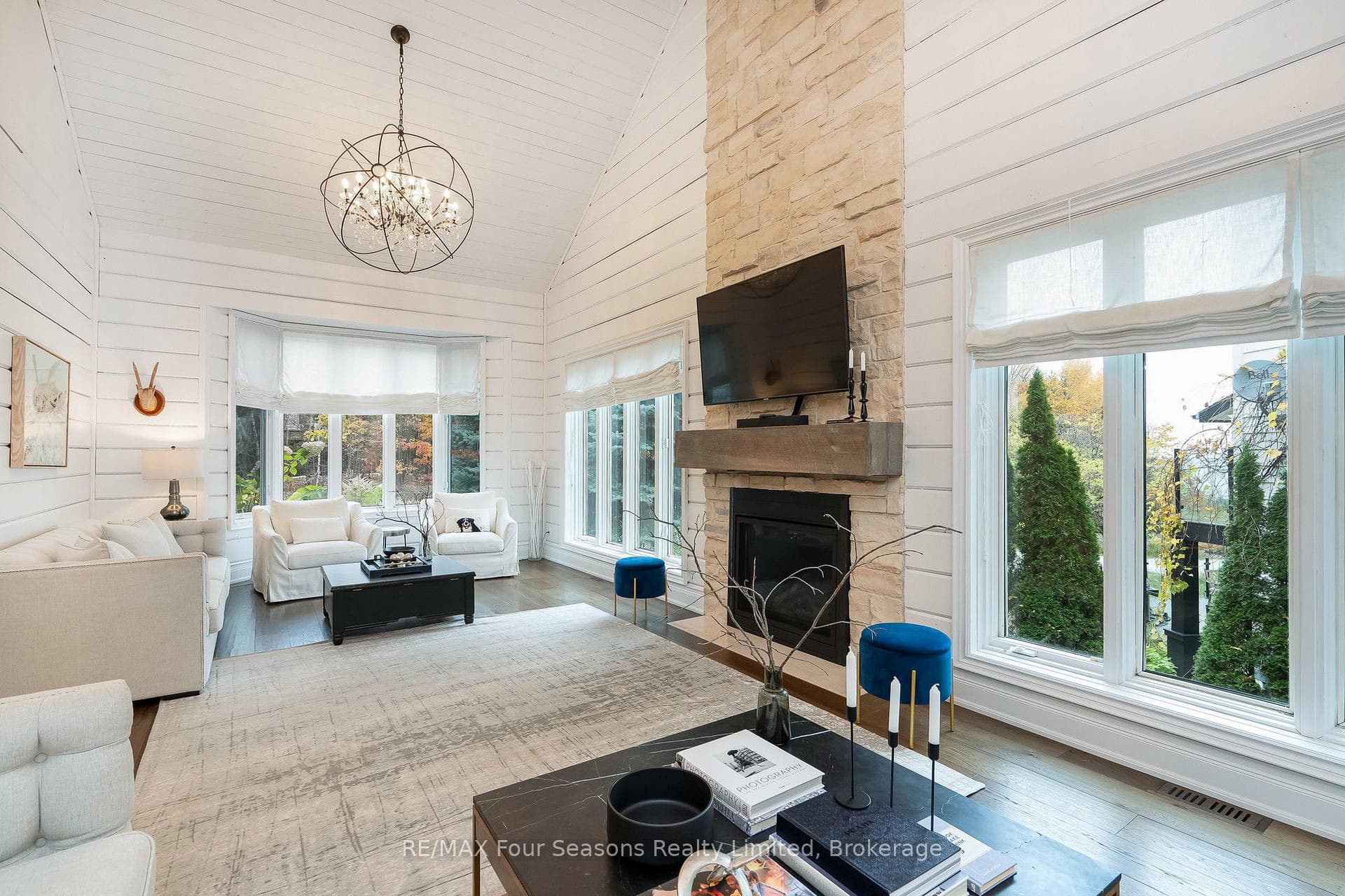 149 Aspen Way photo 8