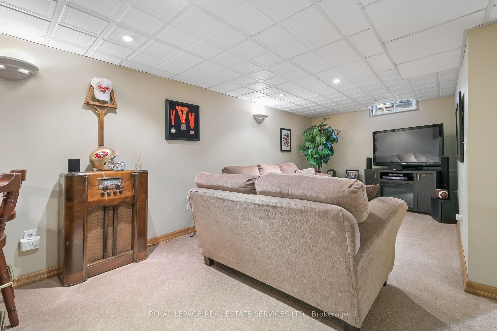 1078 Montgomery Drive photo 22