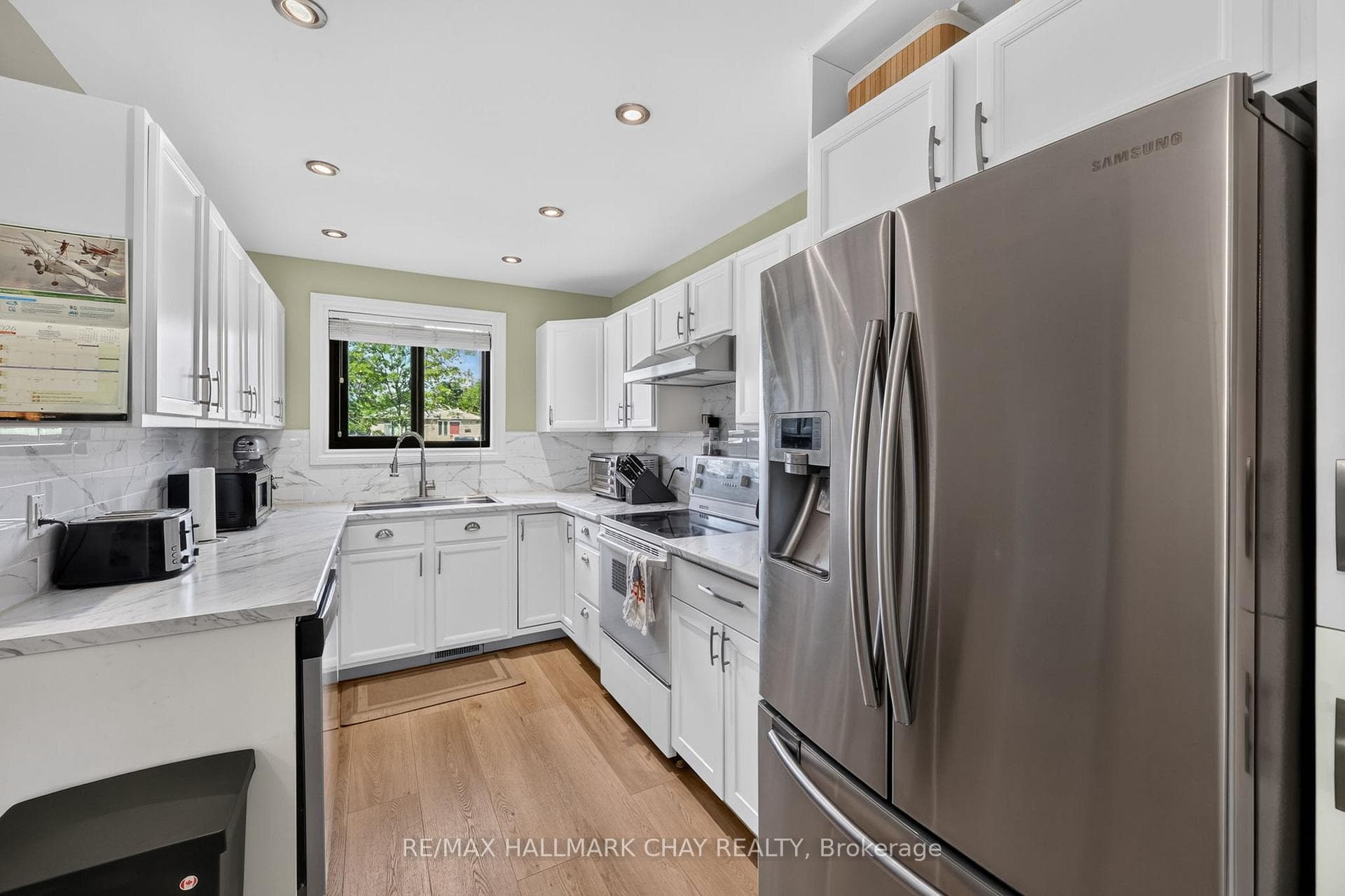 243 Letitia Street photo 20
