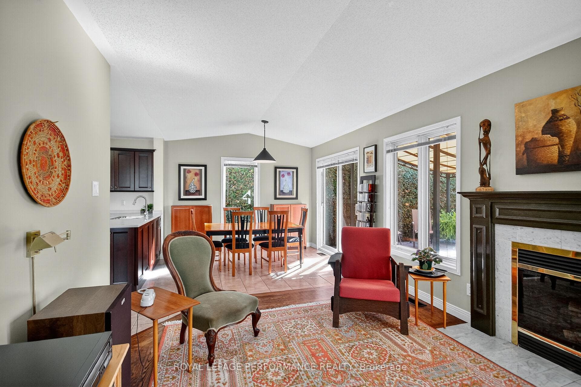 159 Longshire Circle photo 15