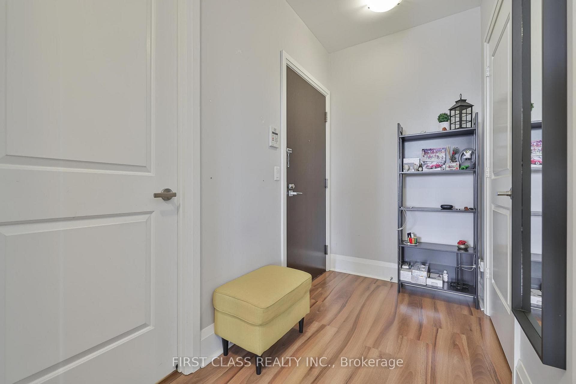 100 Harrison Garden Boulevard Unit 326 photo 7