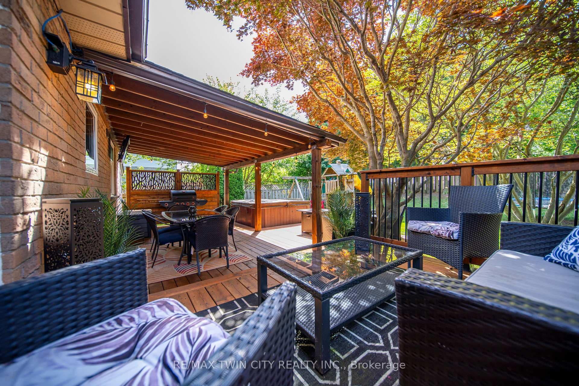 31 Rushbrook Drive photo 32
