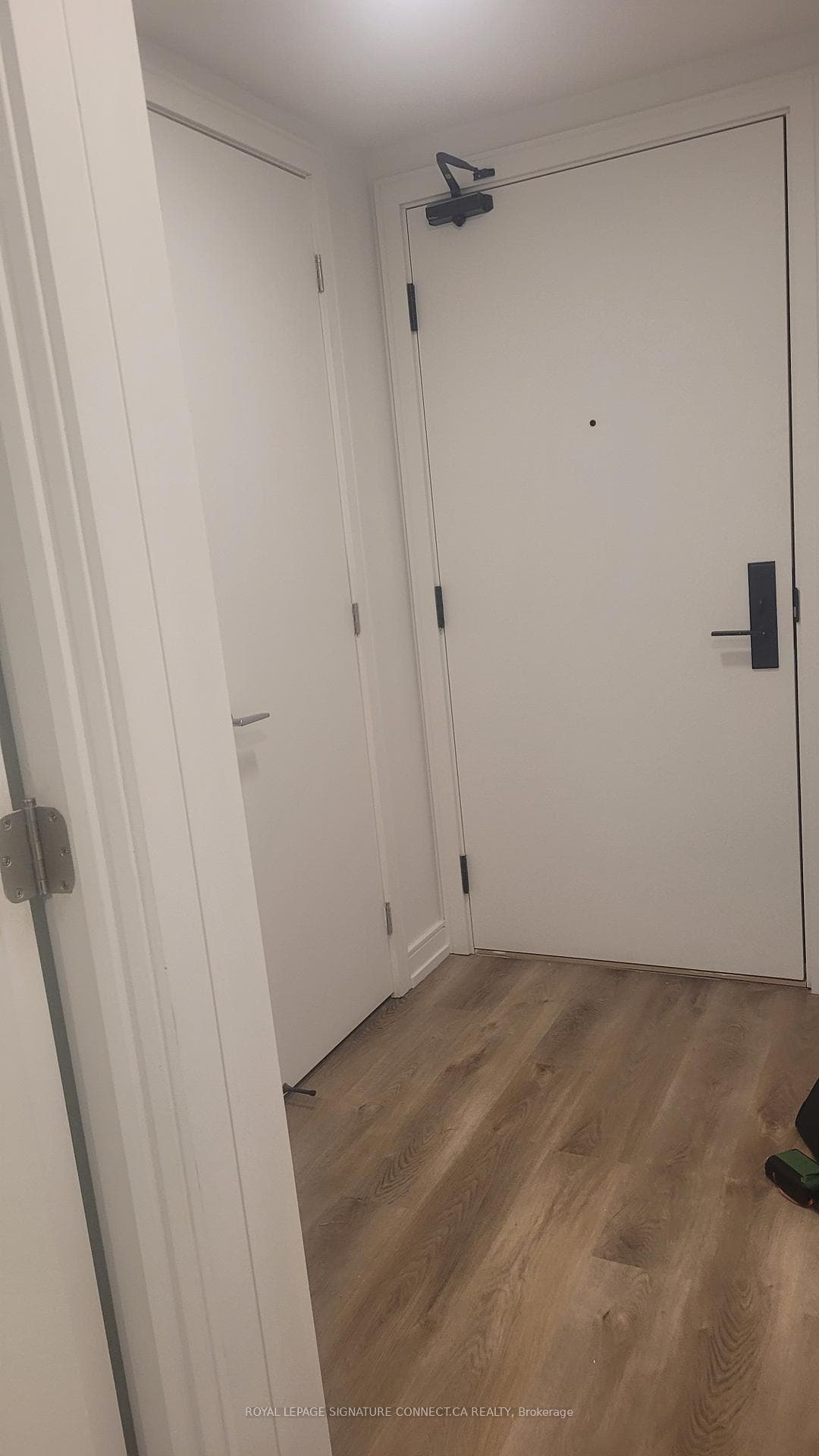 1 Jarvis Street Unit 1017 photo 16