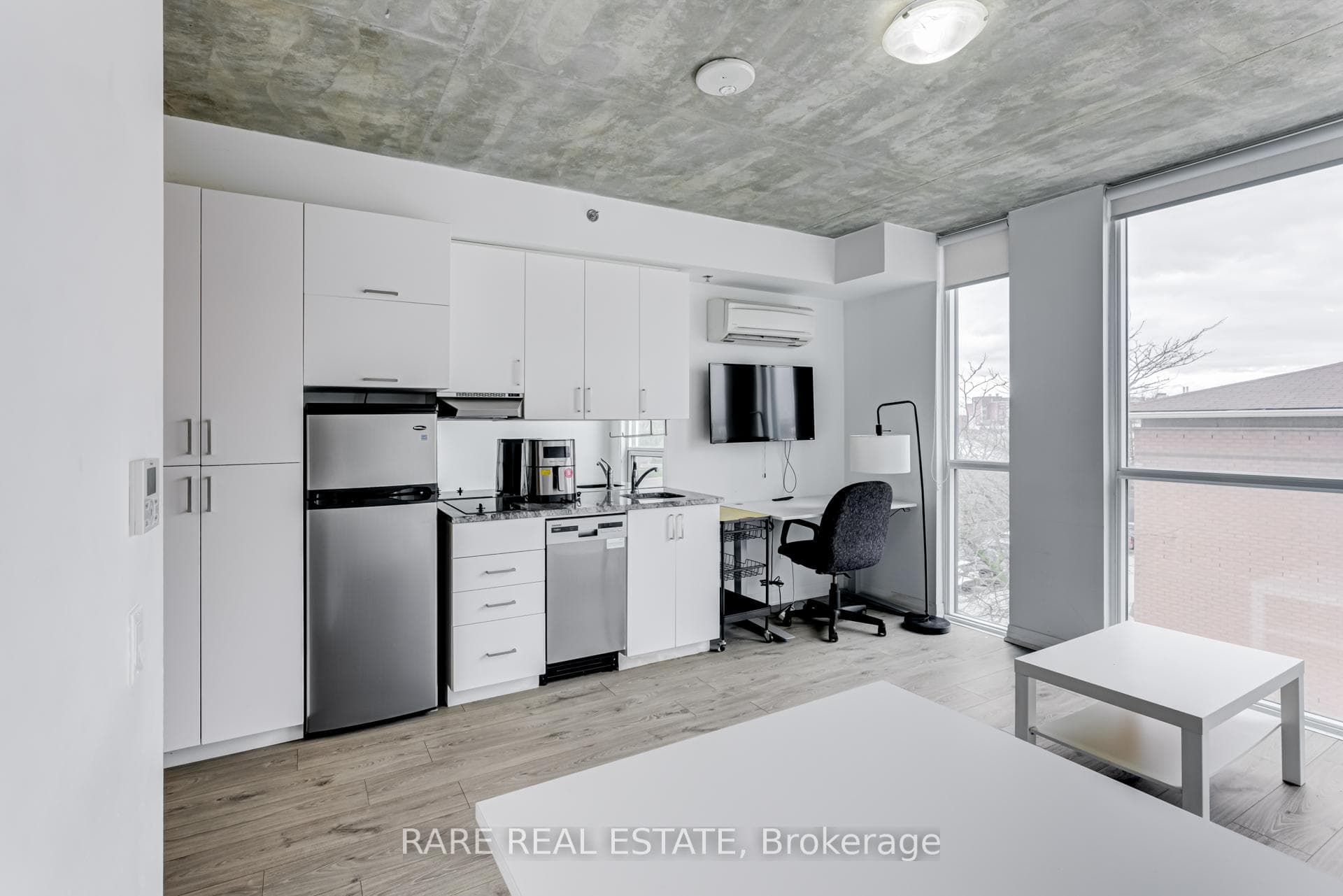 1900 Simcoe Street Unit 317 photo 15