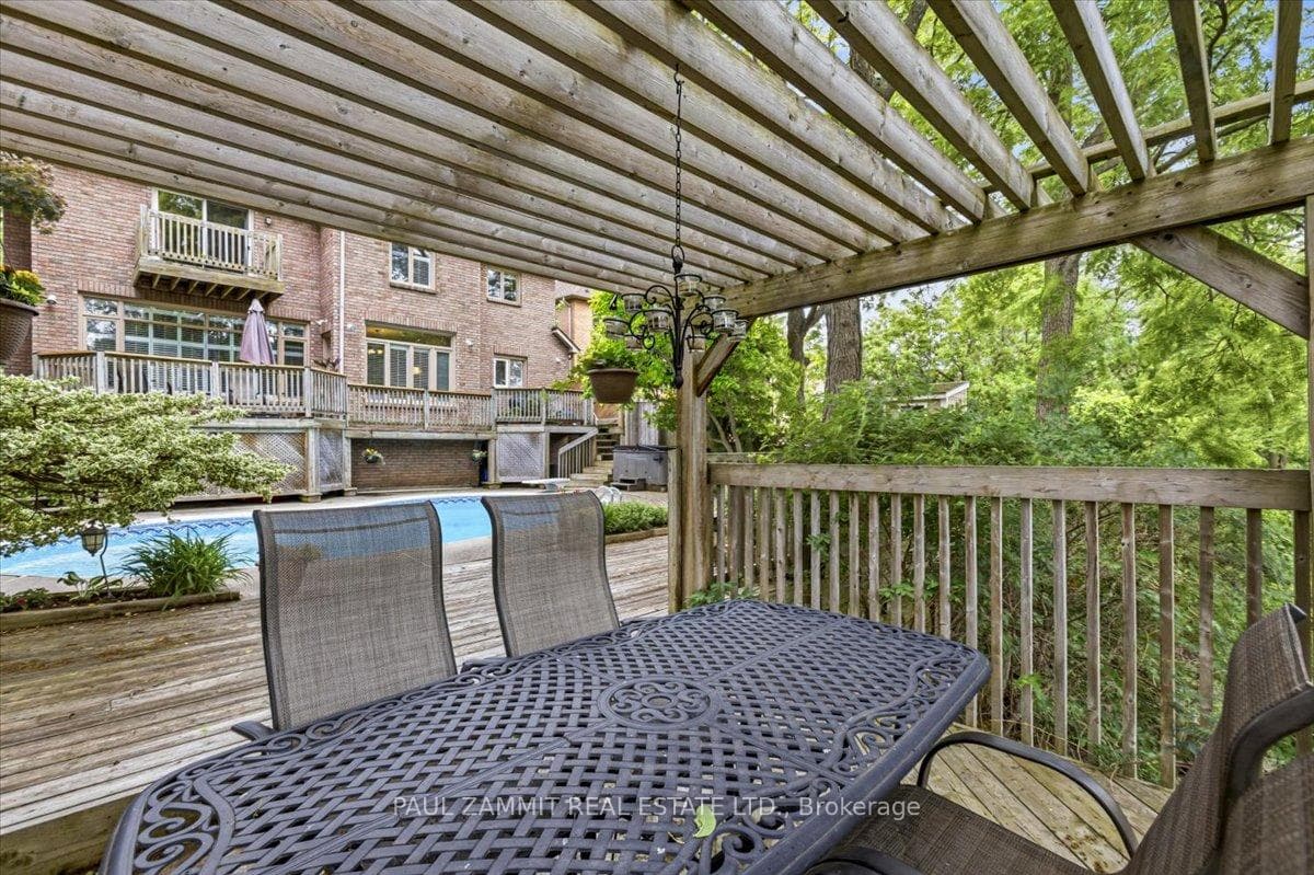 20 Tanglewood Trail photo 31
