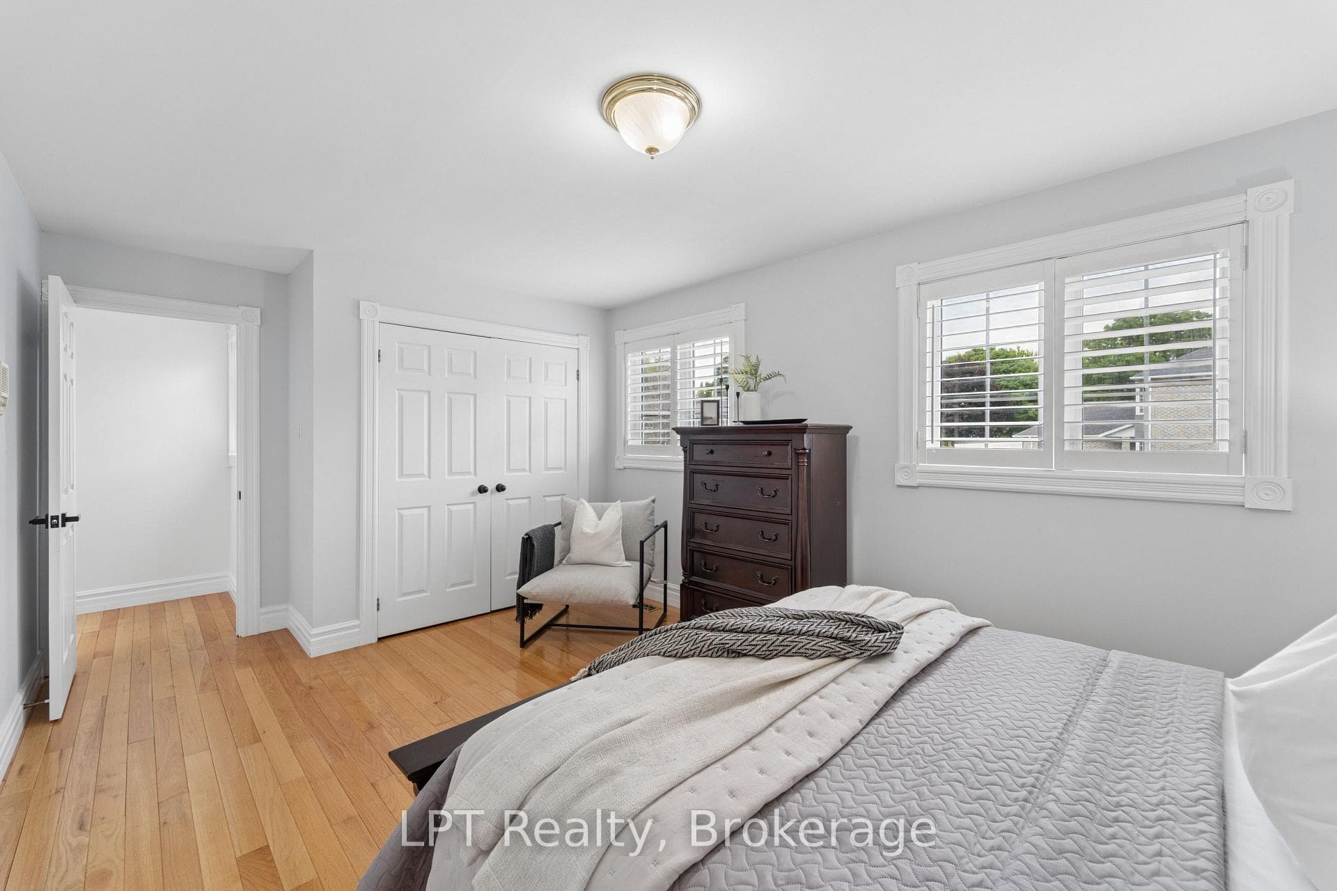 1 Mayfield Crescent photo 30