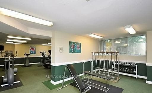 3700 Kaneff Crescent Unit 2101 photo 41