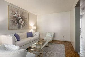 135 Judith Avenue photo 8