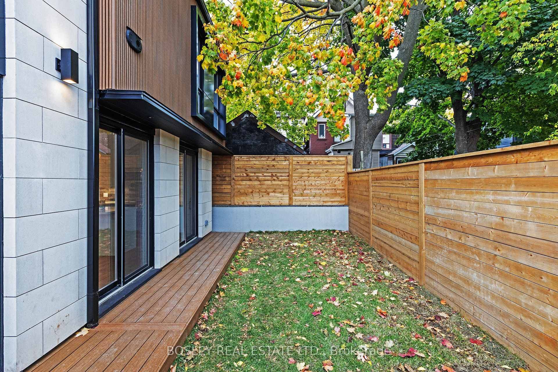 108 Moberly Avenue Unit Rear photo 28