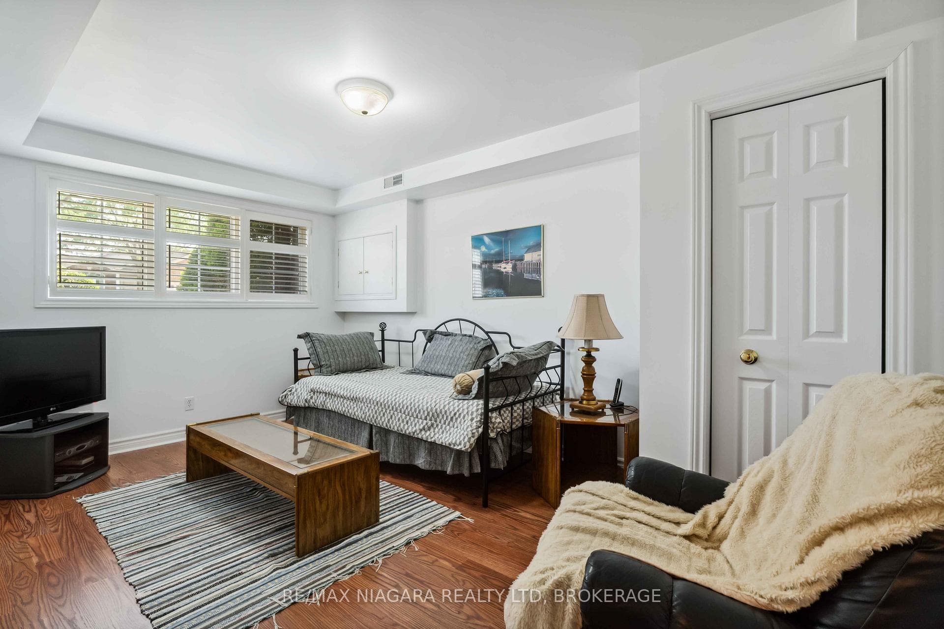 lower level bedroom