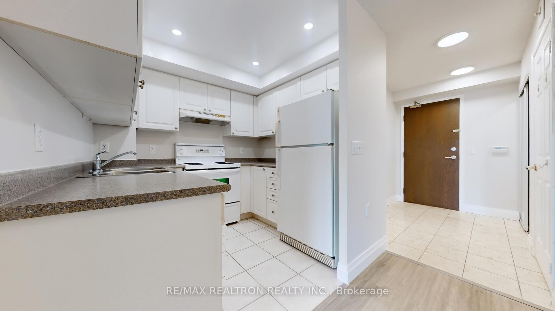 28 Olive Avenue Unit 1203 photo 10