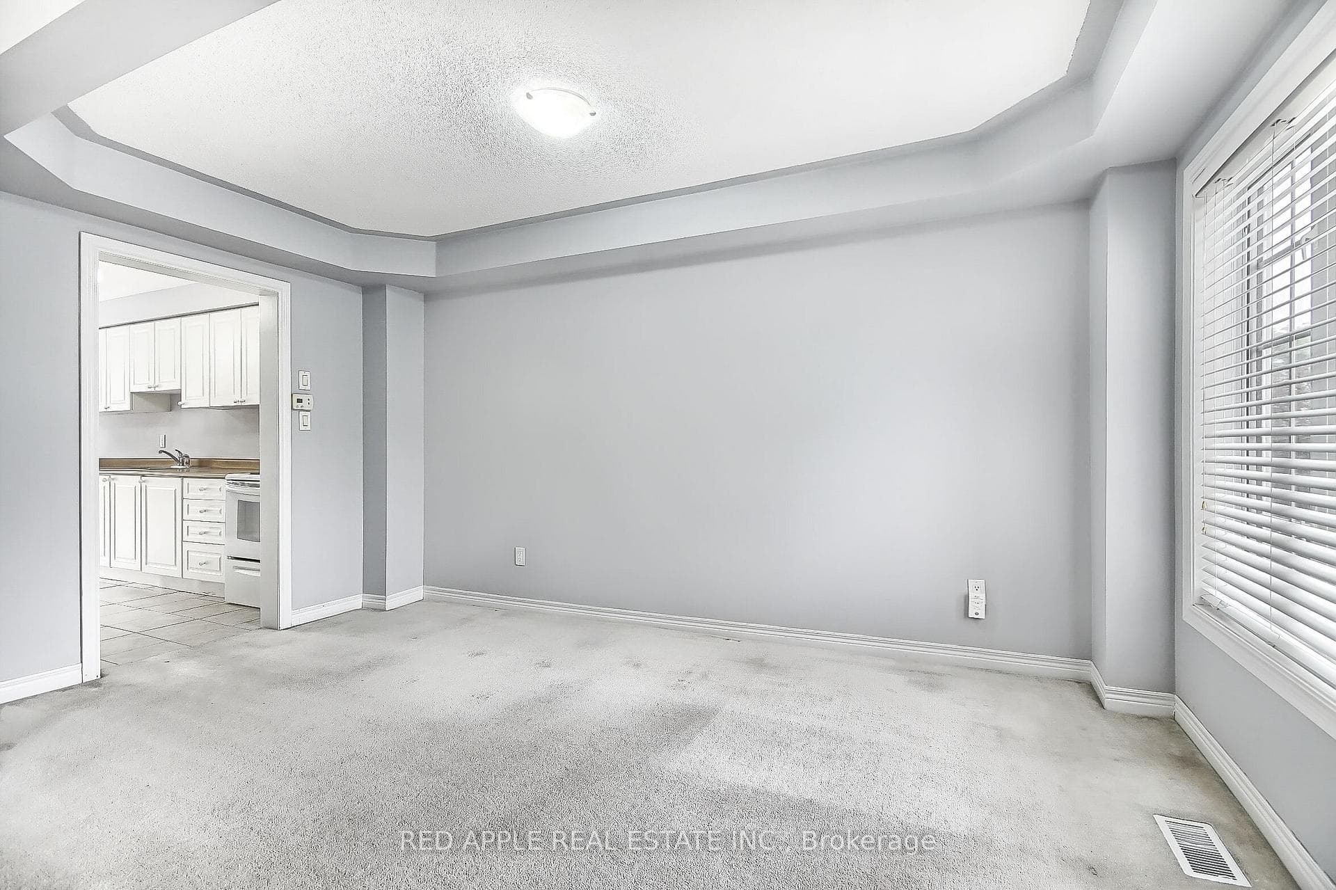176 Matthew Boyd Crescent photo 10
