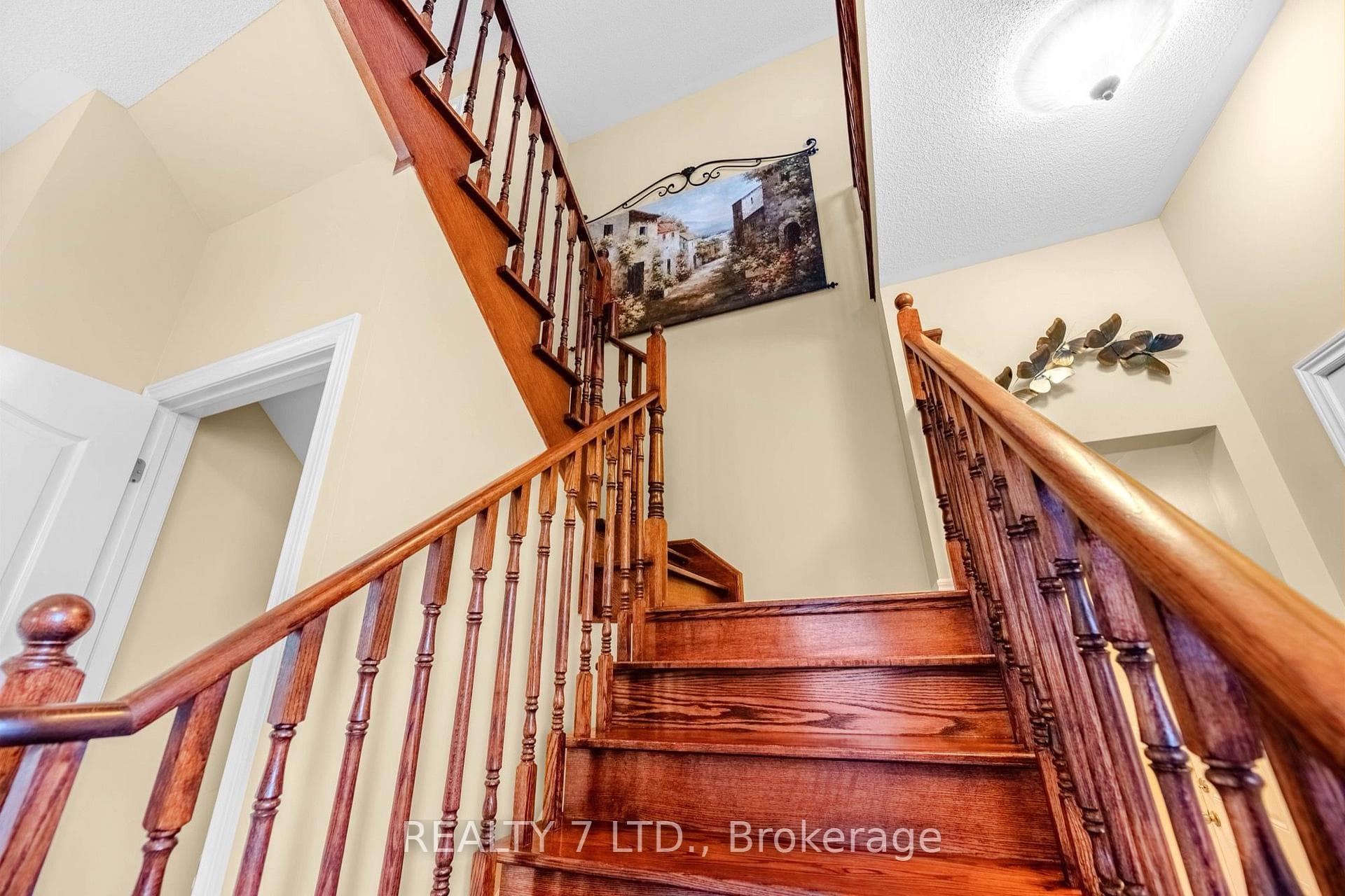 3217 Swiss Court photo 20