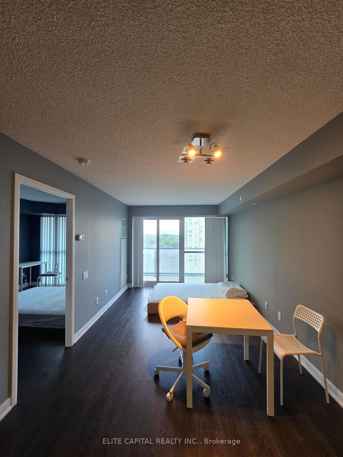 5168 YONGE Street Unit 810 photo 7