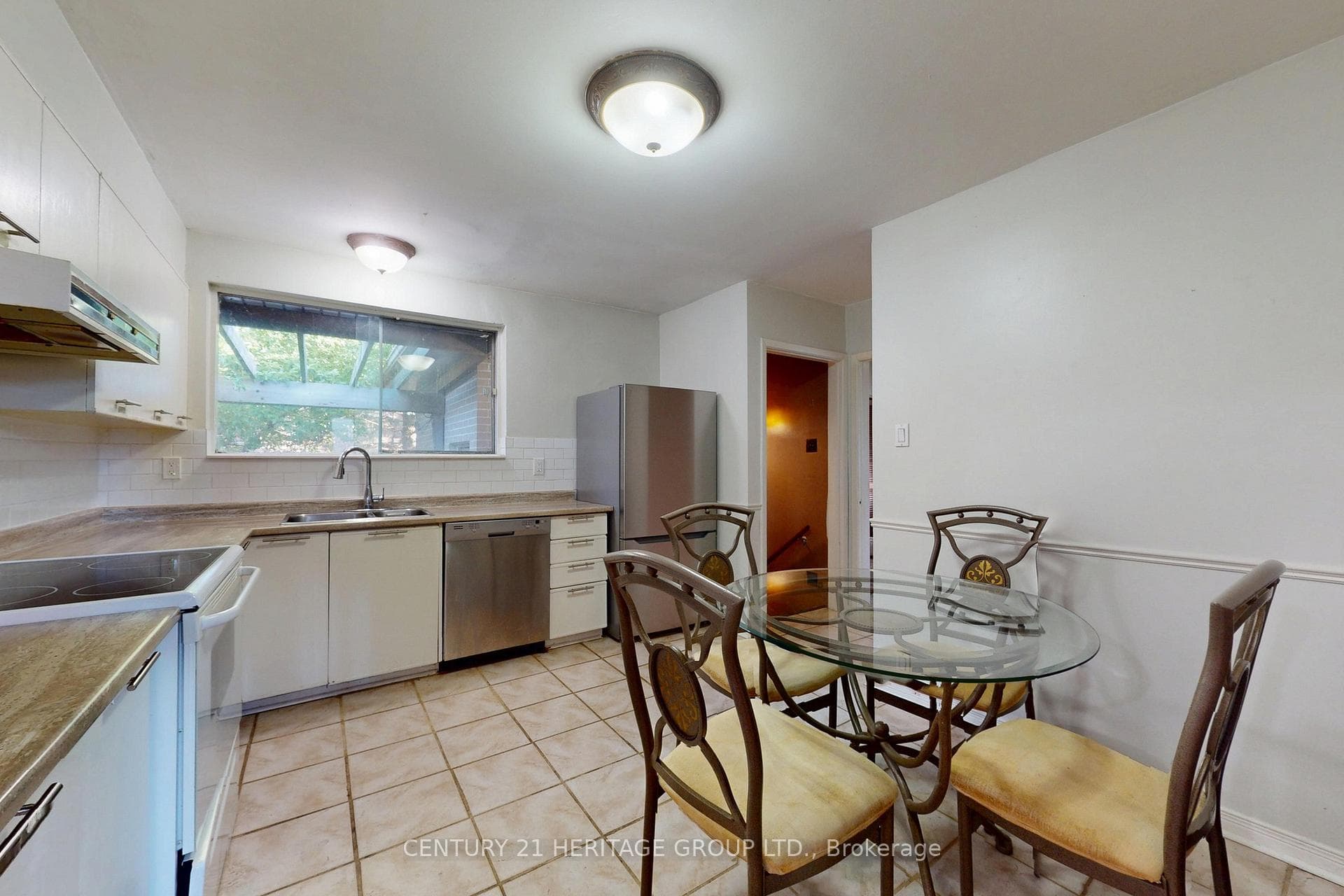 71 Mill Street photo 8