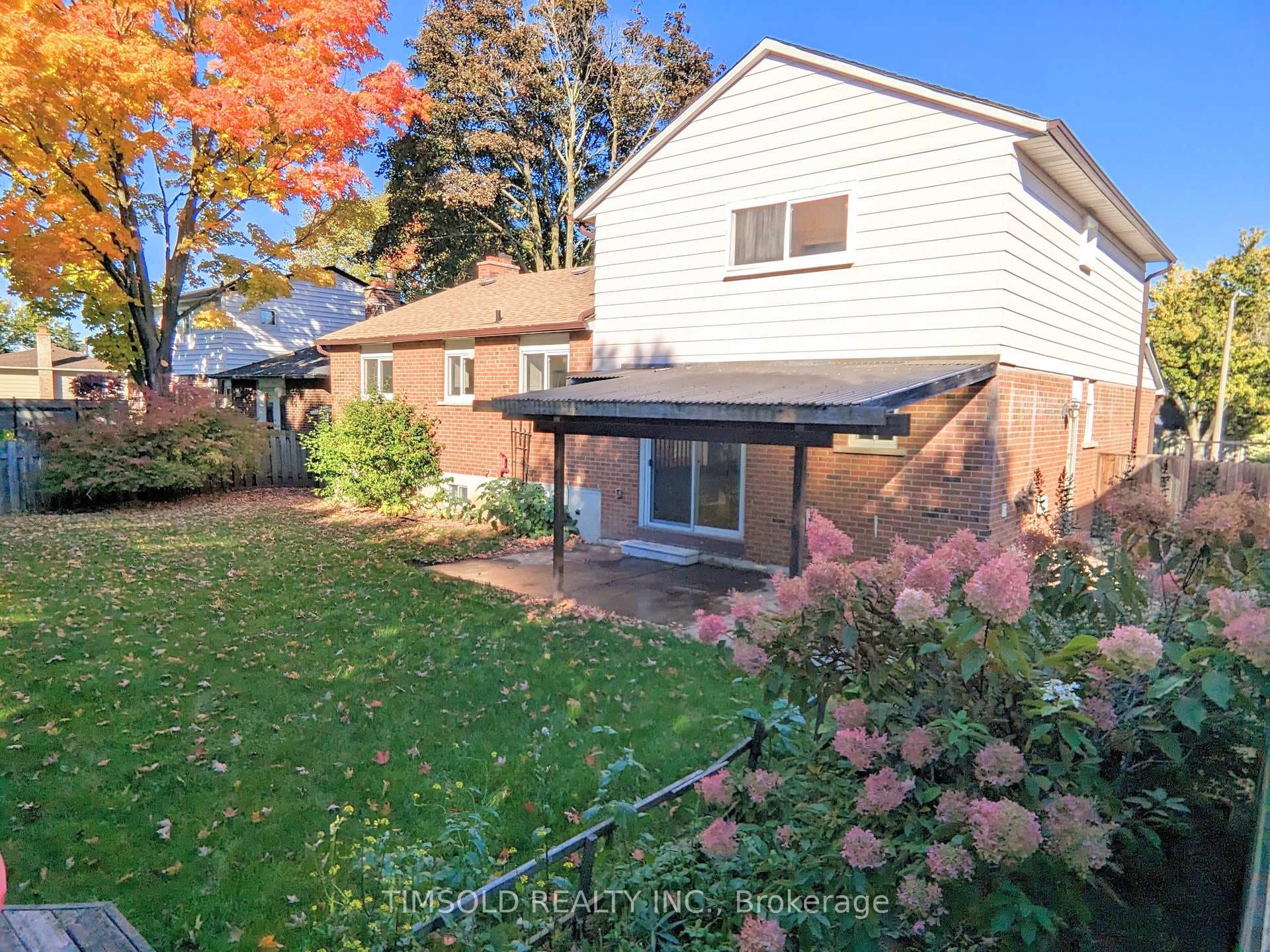25 PRINGLE Avenue photo 20