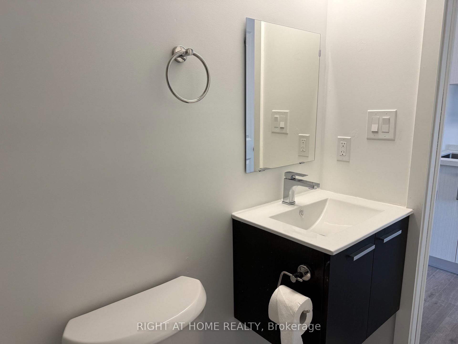 127 Highriver Trail Unit (LOWER) photo 10
