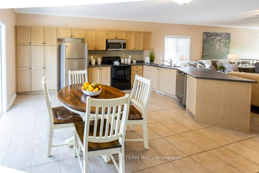 61 Mcintyre Drive photo 25