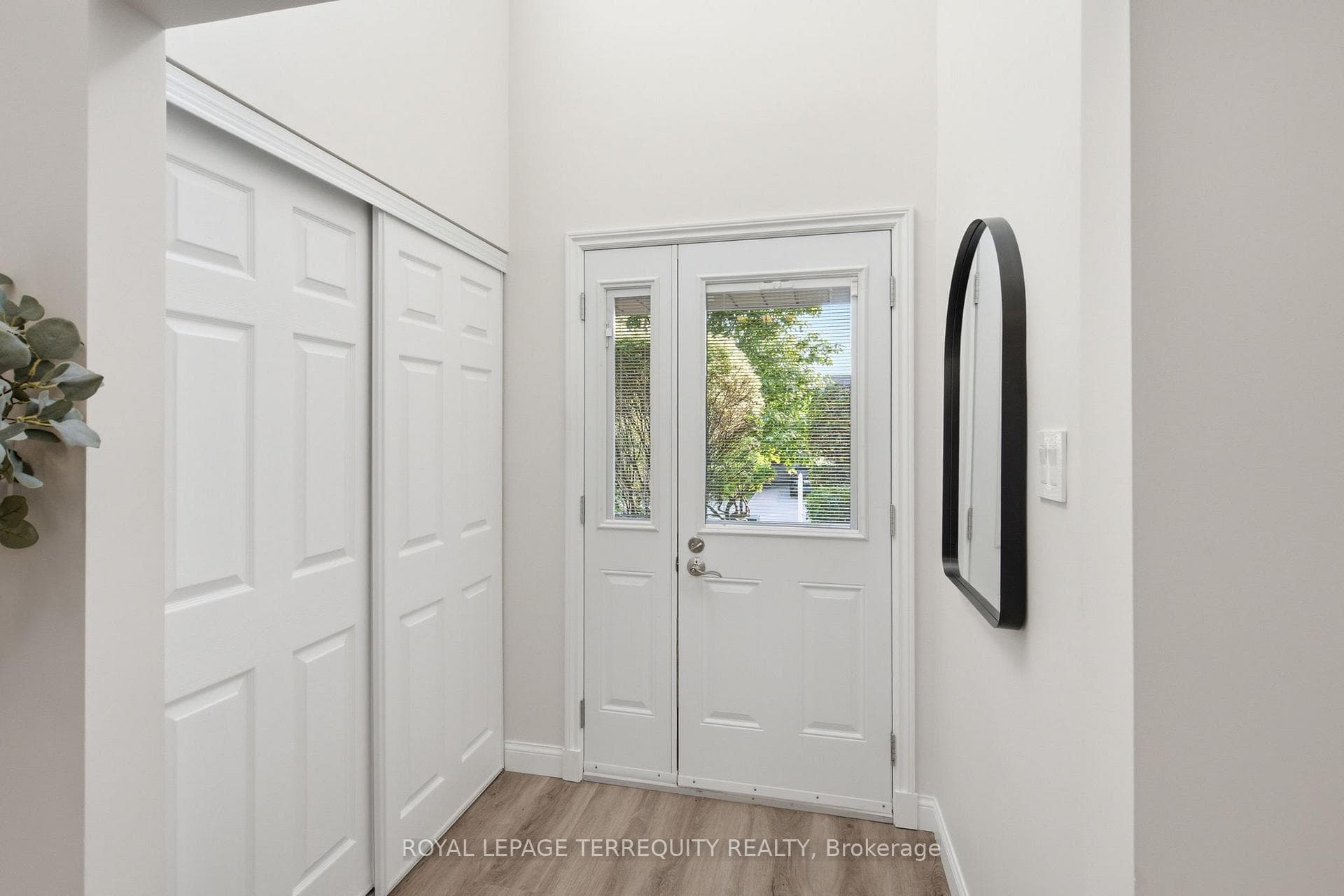 1765 Dufferin Street photo 5