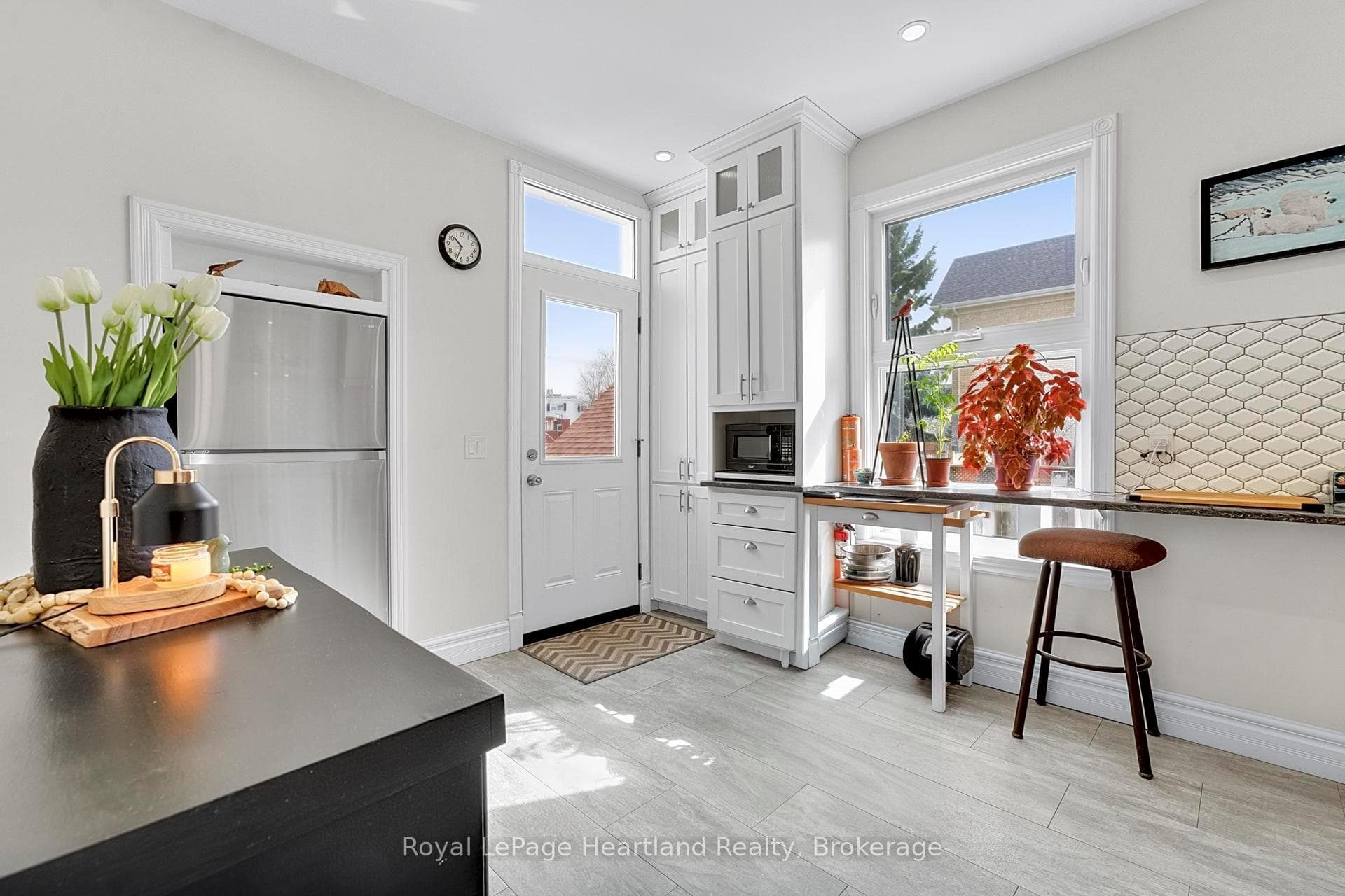 67 Elgin Avenue photo 10