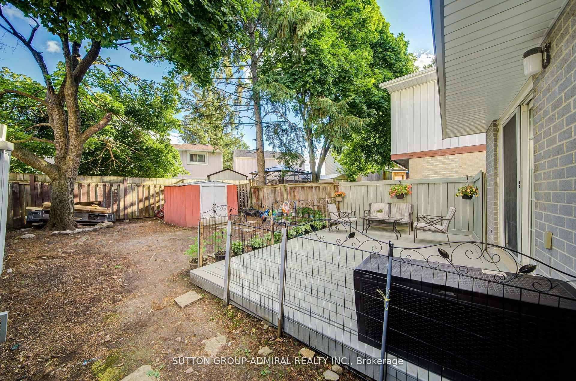4 Hilda Court photo 46