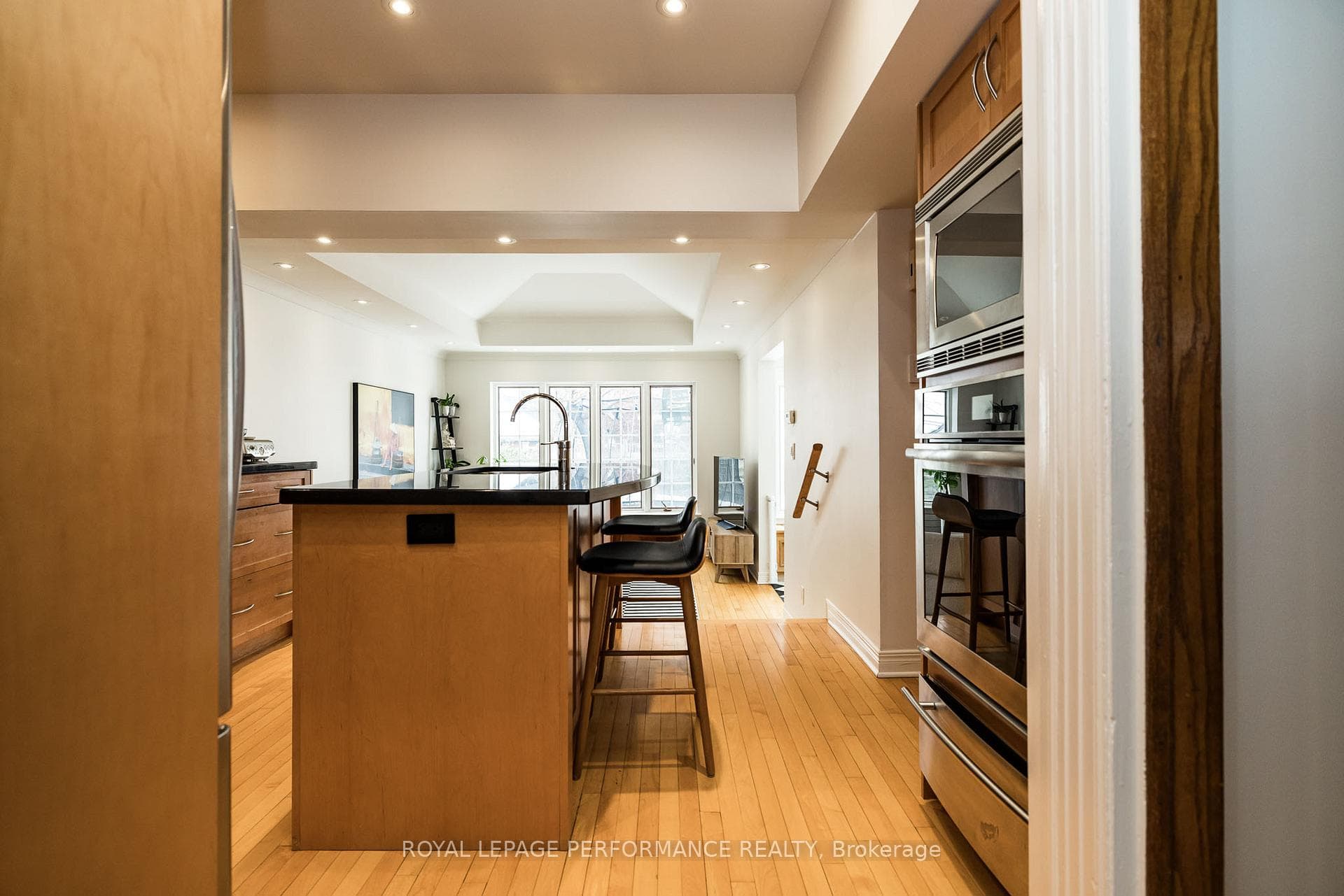 241 Fourth Avenue photo 20