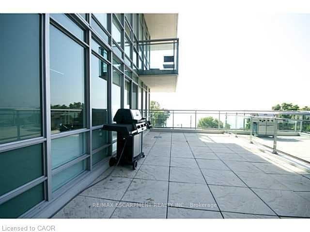 360 Pearl Street Unit 403 photo 19