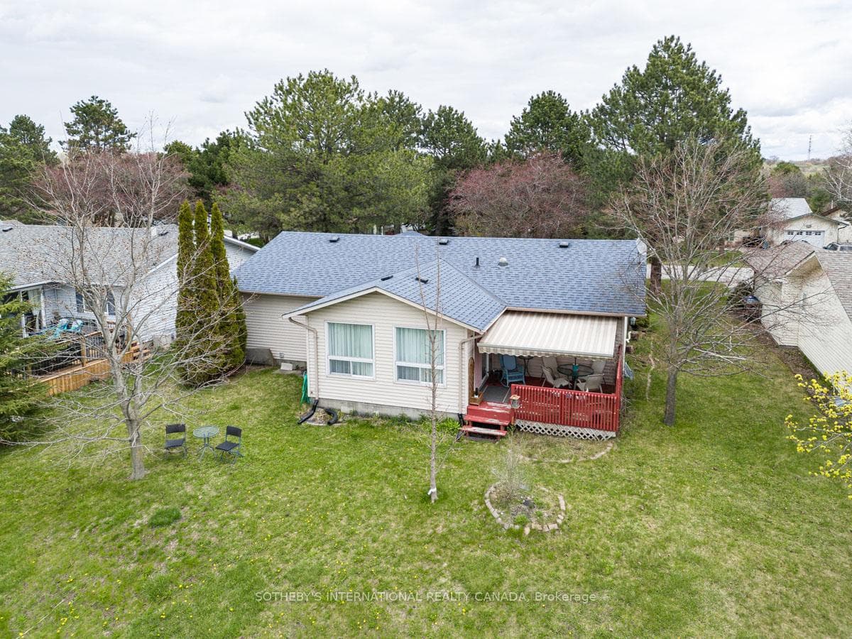 101 Tecumseth Pines Drive photo 21