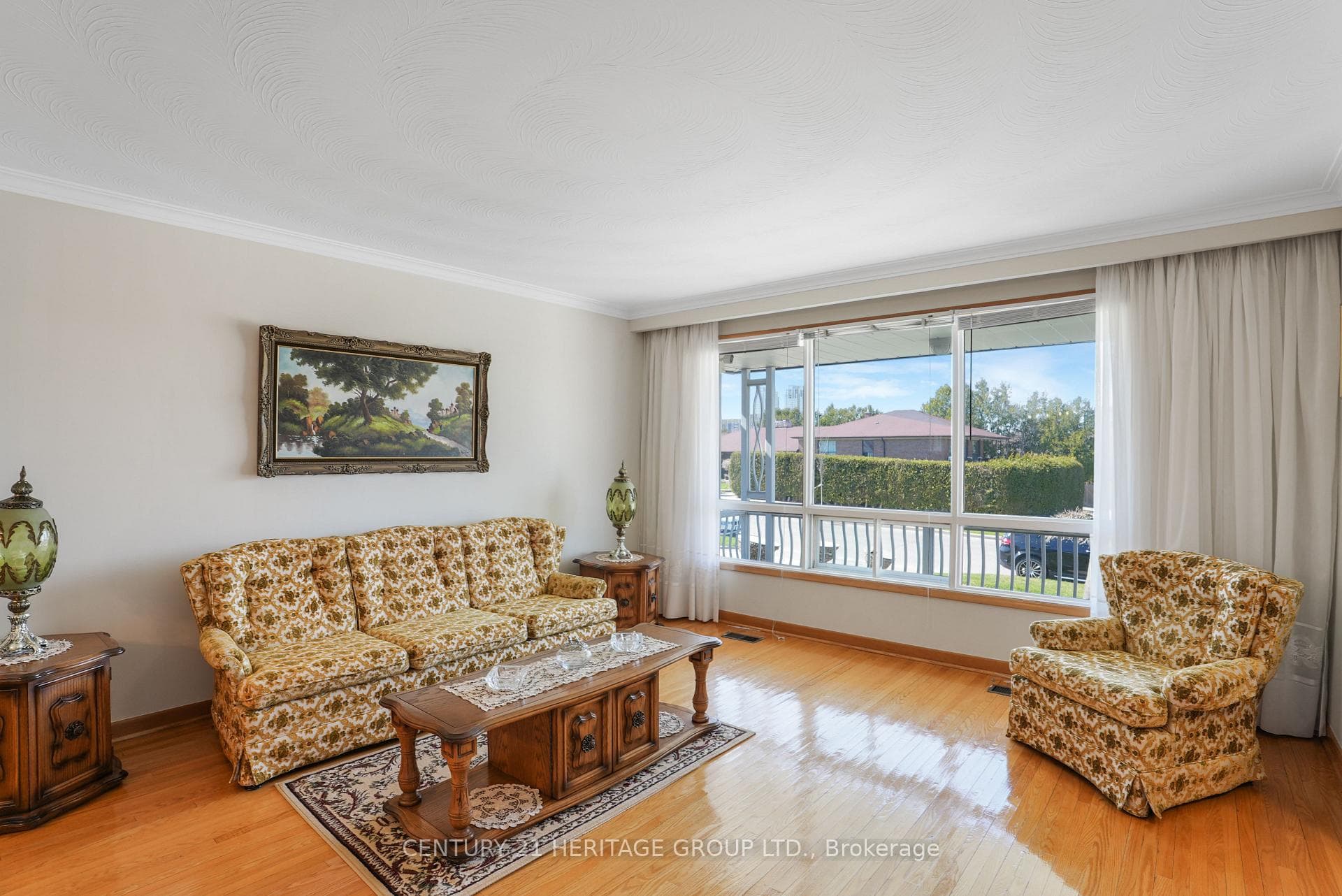 31 Scarden Avenue photo 13